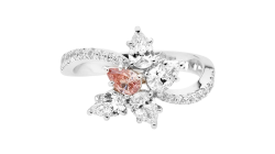 Pear brilliant cut diamond ring available in white gold or platinum.
